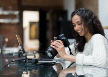 Mastering Photo Edits: Say Goodbye to Unwanted Objects in Pictures for Professional Headshots